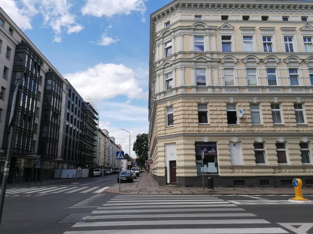 Hostel Tulip - Pokoj Jednoosobowy Nr 3 Ze Wspolna Lazienka I Kuchnia 什切青 外观 照片