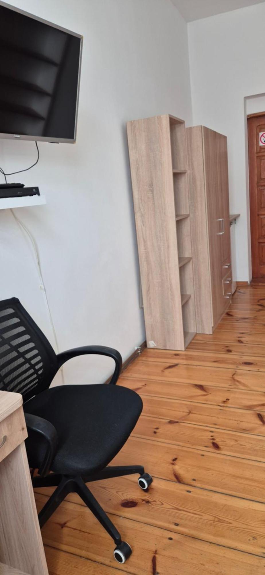 Hostel Tulip - Pokoj Jednoosobowy Nr 3 Ze Wspolna Lazienka I Kuchnia 什切青 外观 照片