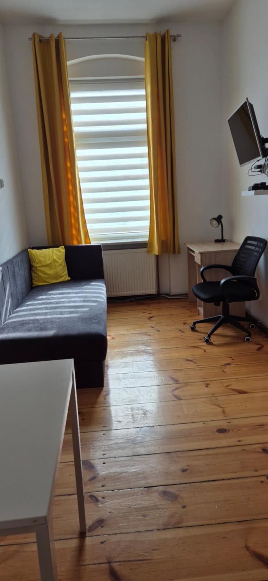 Hostel Tulip - Pokoj Jednoosobowy Nr 3 Ze Wspolna Lazienka I Kuchnia 什切青 外观 照片